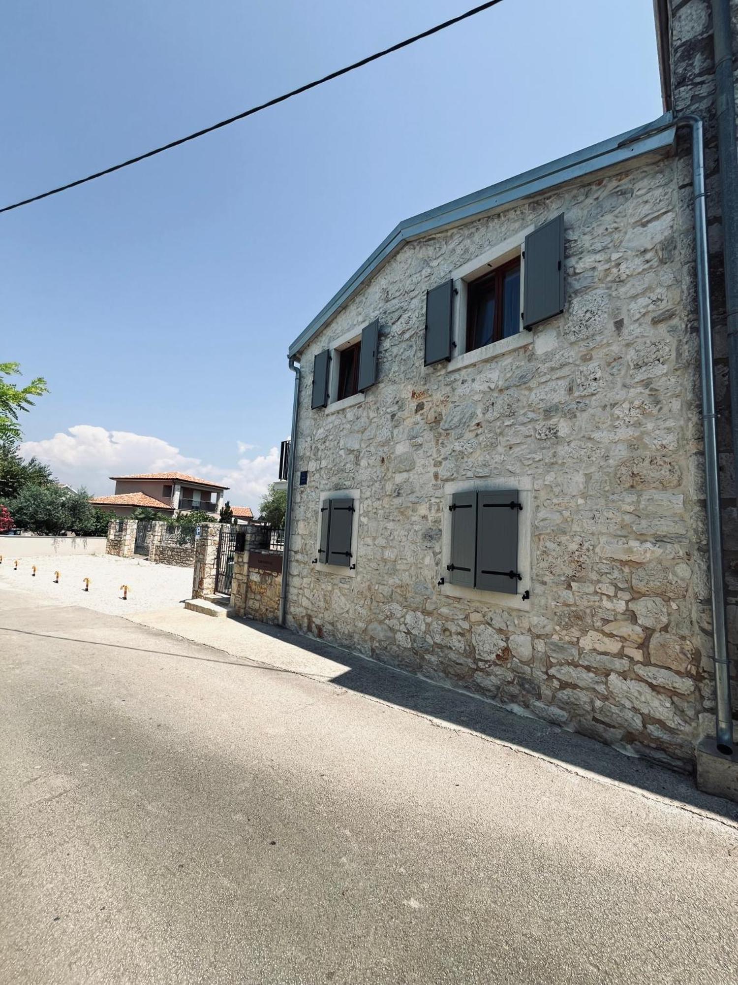 Koronsovac House With 4 *